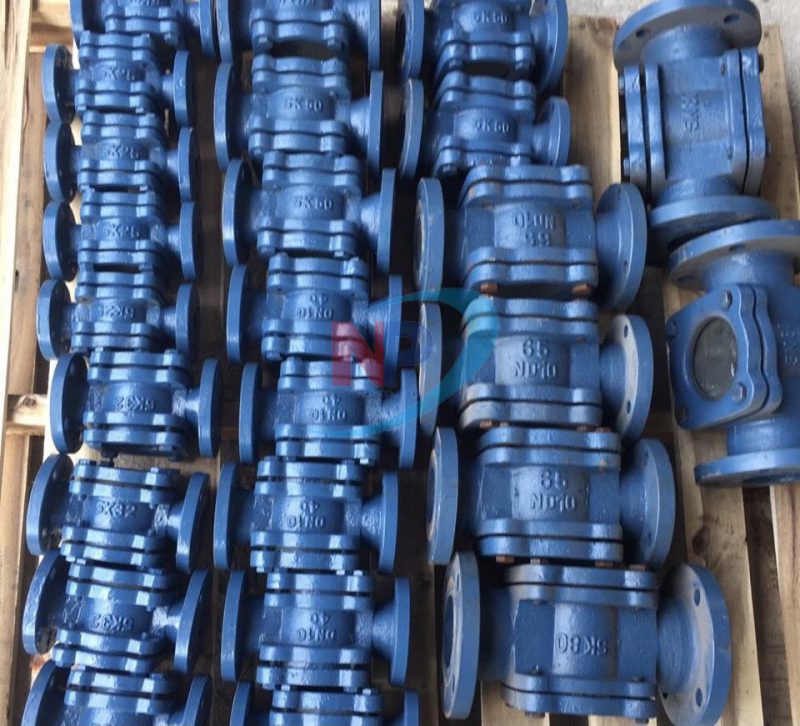 Kính Quan Sát Gang Mặt Bích