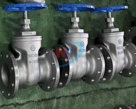 Van cổng ti chìm inox YDK