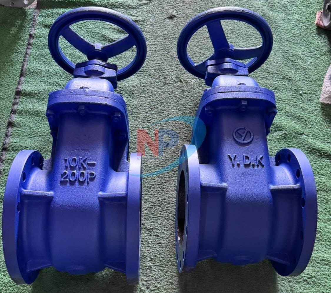 Van cổng gang YDK